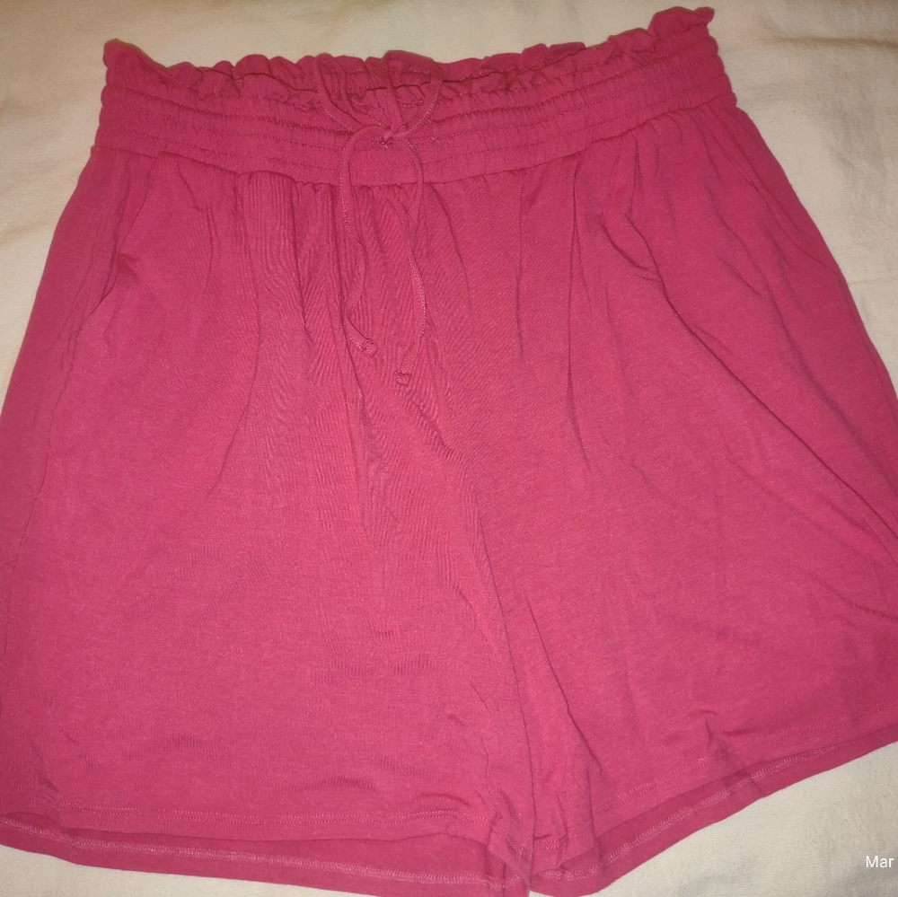 Drawstring Waist Paperbag Shorts